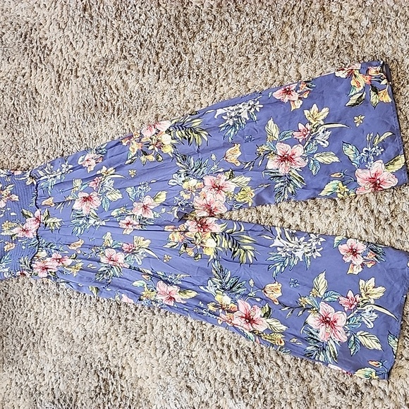 Floral Strapless Jumpsuit Size M      Anti-Slip Band & Cinched Waist - Picture 7 of 13